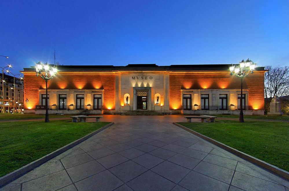 Lasuiza Bilbao Exterior foto