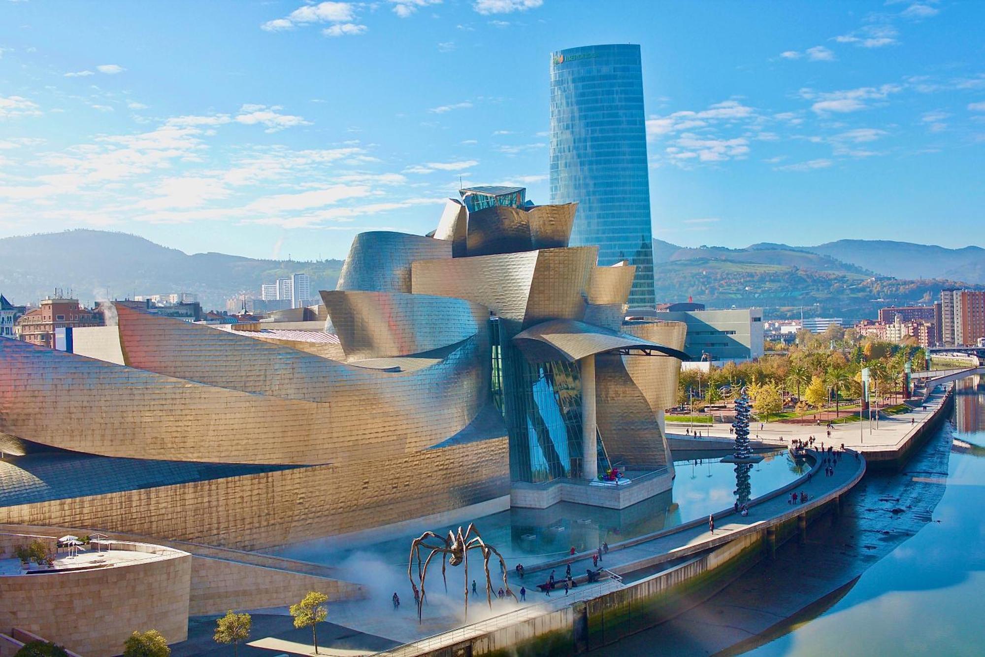 Lasuiza Bilbao Exterior foto